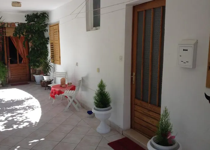 Marga * Jelsa (Hvar)