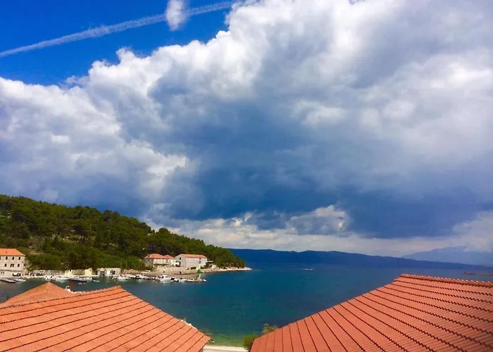 Marga Jelsa (Hvar)